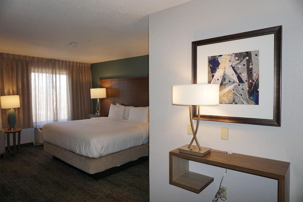 Staybridge Columbia-highway 63 & I-70 By Ihg Hotel Columbia