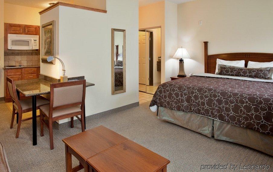 Staybridge Columbia-highway 63 & I-70 By Ihg Hotel Columbia