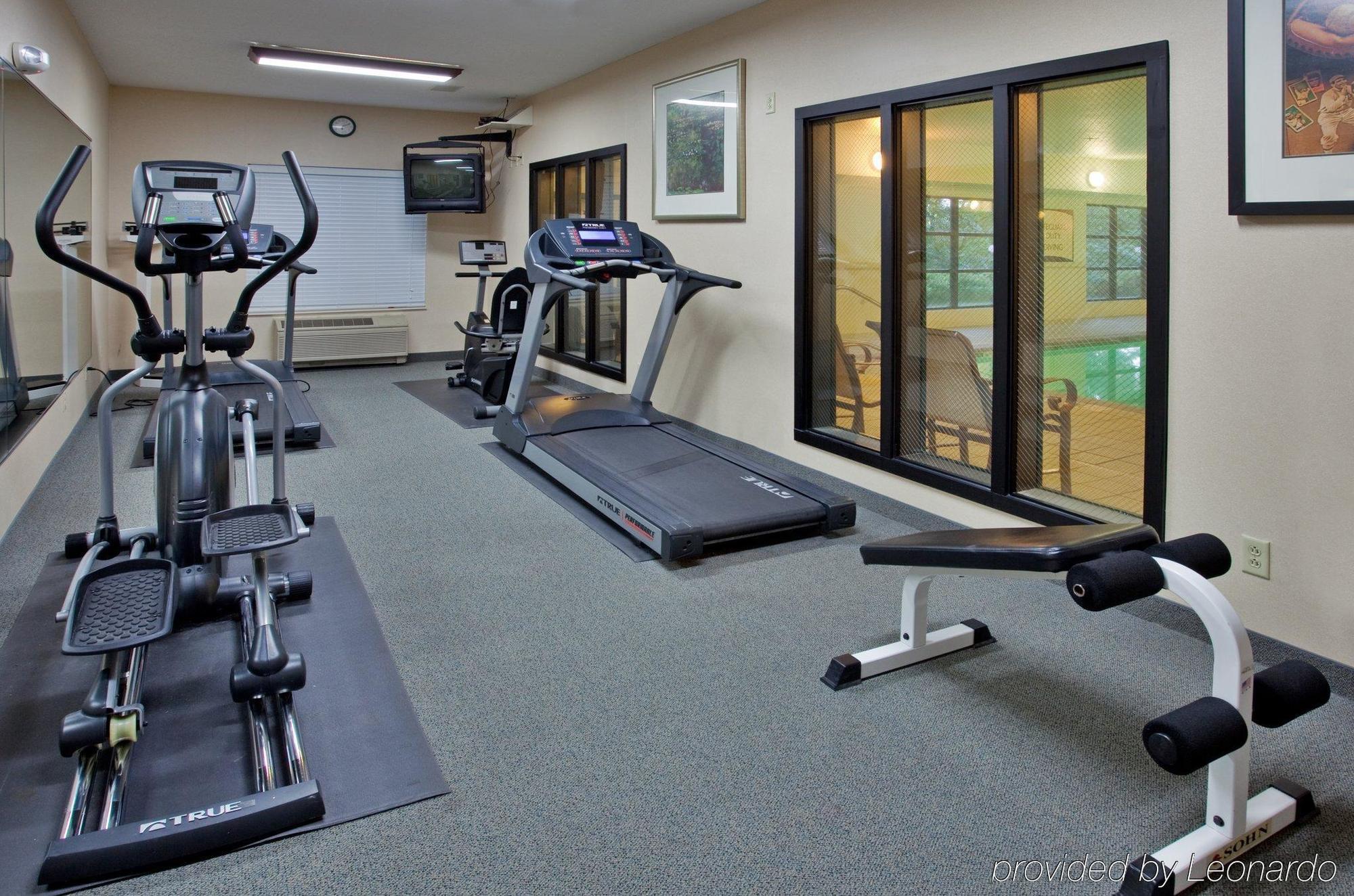 Staybridge Columbia-highway 63 & I-70 By Ihg 3* Columbia